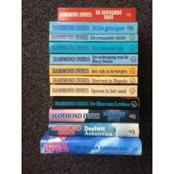 12 boeken van Hammond Innes - per stuk of per partij