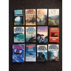 12 boeken van Hammond Innes - per stuk of per partij