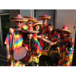 Mexicaanse carnavalsoutfit incl instrumenten (4 pers.)