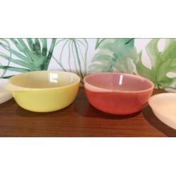 Vintage ovenschalen Arcopal