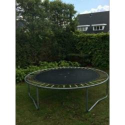 Trampoline