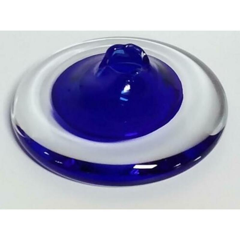 Jaarobject 2004 Stichting Glas&Kristal van Carina Riezebos