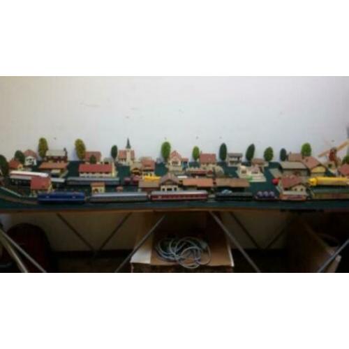 Modeltrein & Huizen etc.