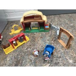 Fisher price boerderij poppenhuis schoolbus etc