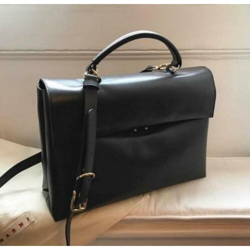 Marni Tas