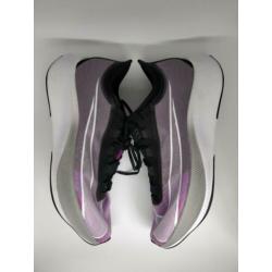 nike zoom fly 3 maat 44.5 hyper violet
