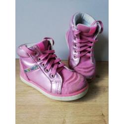 Roze gympen - maat 22