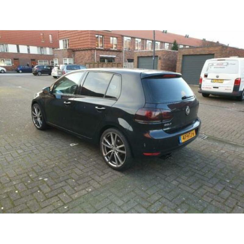 Volkswagen Golf 1.4 TSI Highline motor gereviseerd!