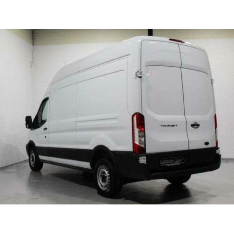 v.a. € 215 p/m | Ford Transit 2.0 TDCi 130 pk L3H3 Airco