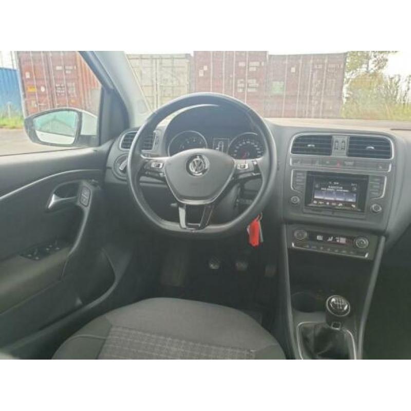 VW Polo 1.2 TSi BlueMotion, Xenon, Stoelverw, Climat, Cruise