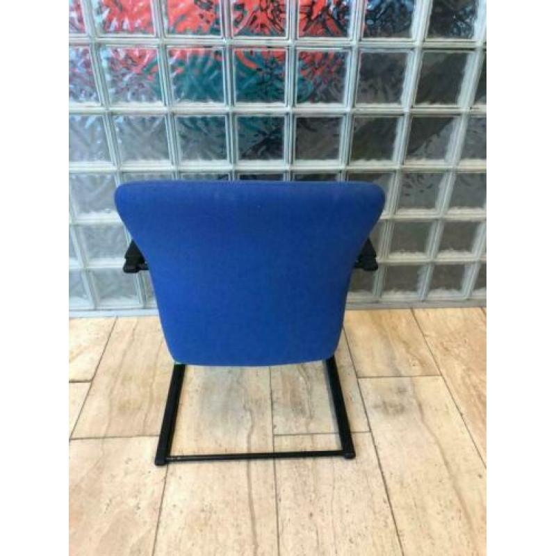 Vergaderstoelen , sledestoelen , Dauphine , blauwe stof