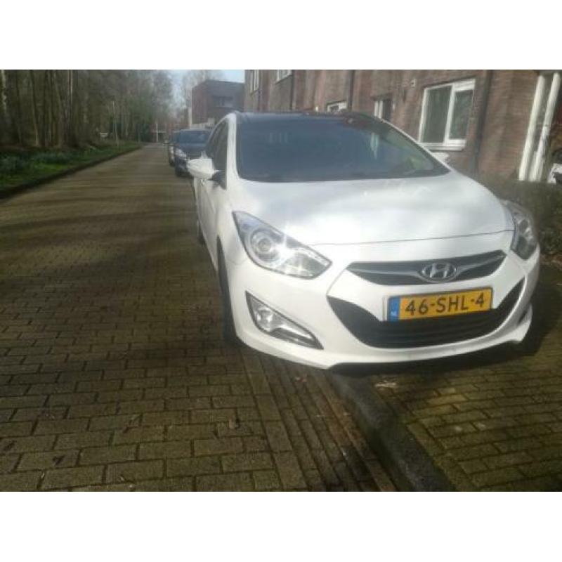 Hyundai I 40 1.7 Crdi 85KW Stationwagon 2011 Wit