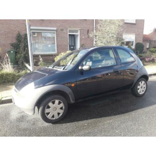 Leuke blauwe Ford Ka , bouwjaar 2004