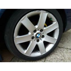 BMW velgen zomerbanden 225/45/17