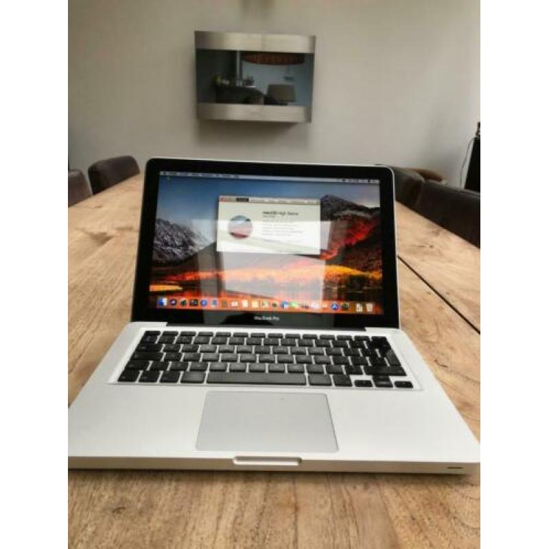 Macbook Pro 13 Inch Mid 2010 2,66 GHz 4Gb