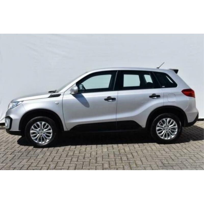 Suzuki Vitara 1.6 STYLE - TREKHAAK - NAVIGATIE . (bj 2016)