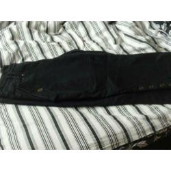 Armani Jeans: Zwarte Driekwart Broek - damesmaat 44