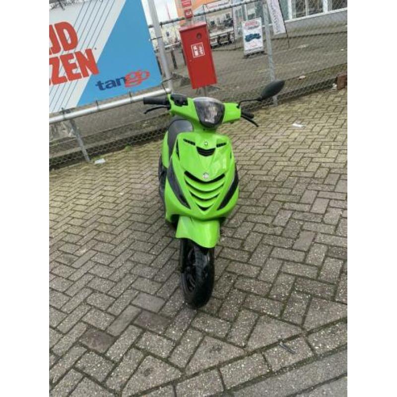Piaggio Zip 4t snor