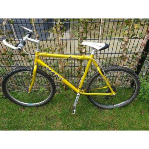 Heren Giant mountainbike geel/goud 21.5" frame, 26" wielen