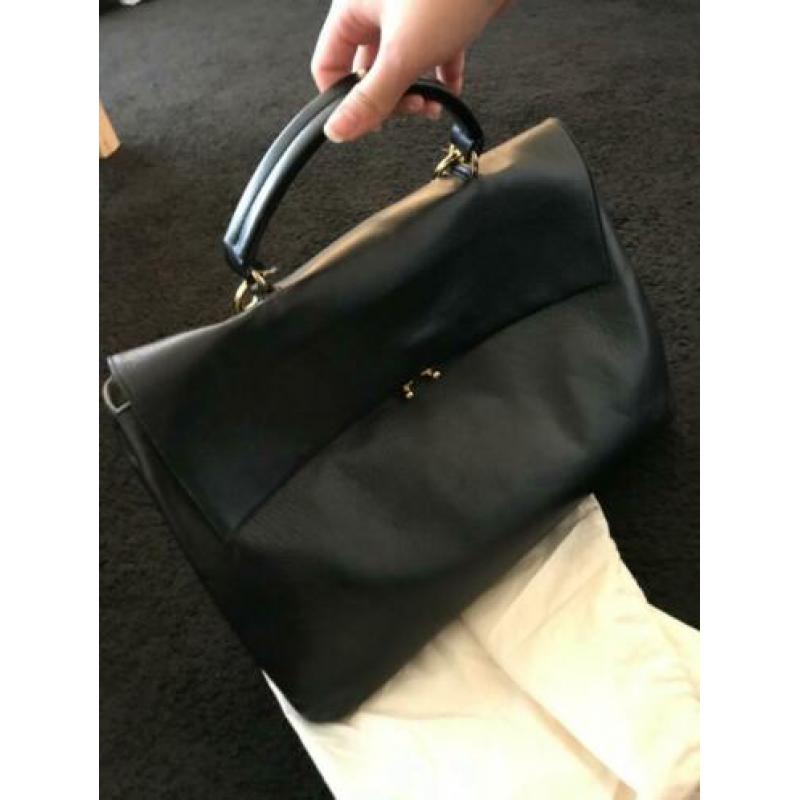 Marni Tas
