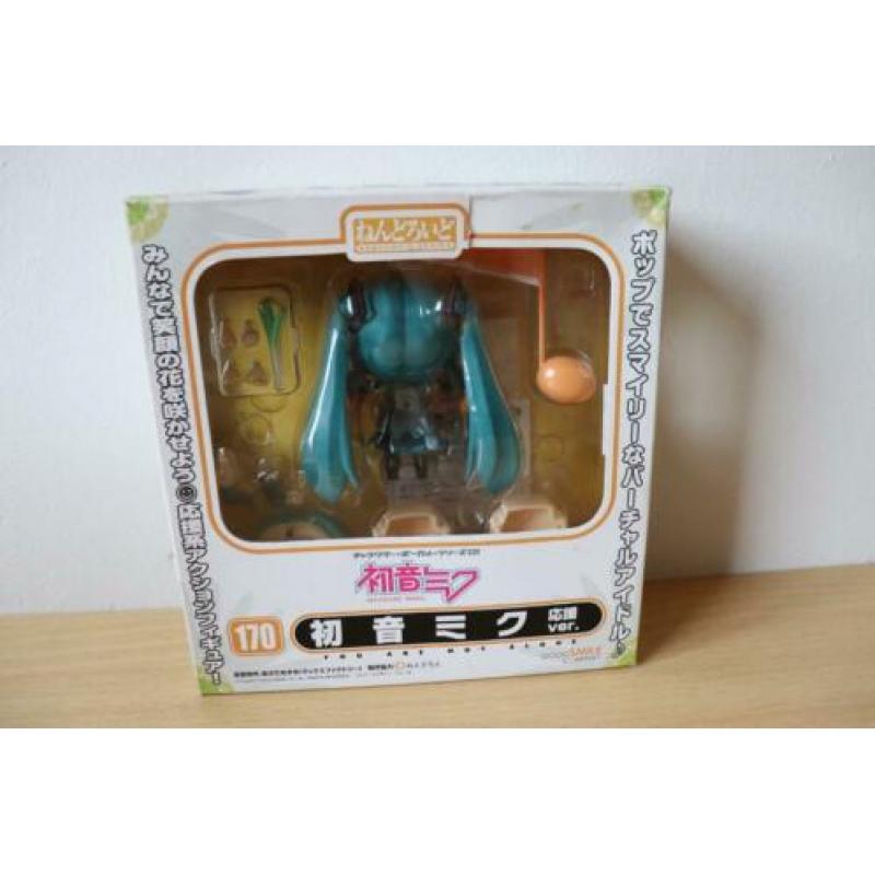 nendoroid miku cheefull version