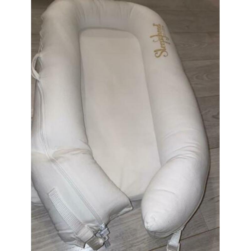 Sleepyhead deluxe plus wit babynest