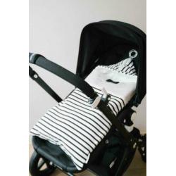 House of Jamie voetenzak en maxi cosi hoes