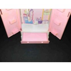 Mattel 1996 ! Originele Barbie garderobekast !