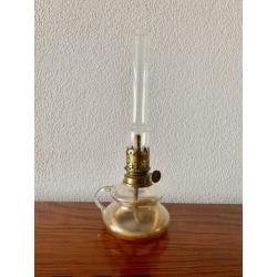 Oud glazen Olielamp ,olielampje van glas 28 cm hoog