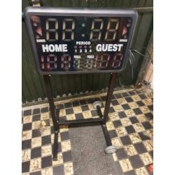 Scorebord digitaal en multifunctioneel (Velleman WT3116)