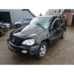 mercedes ml 270 cdi bj2004 voor onderdelen