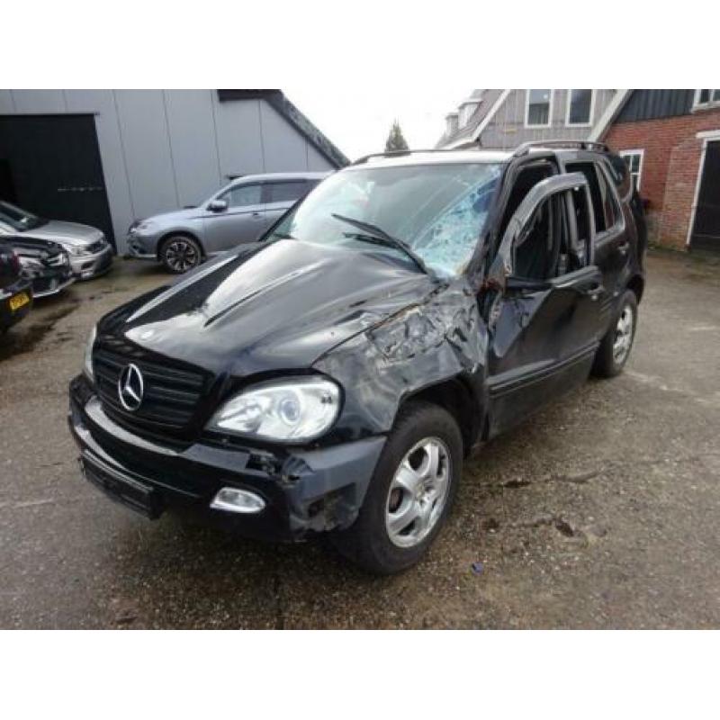 mercedes ml 270 cdi bj2004 voor onderdelen