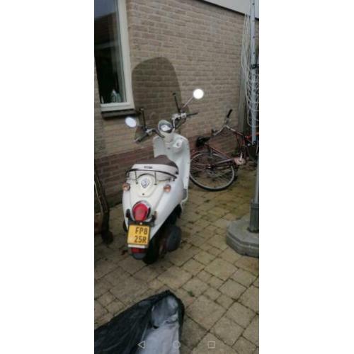 Sym mio 50