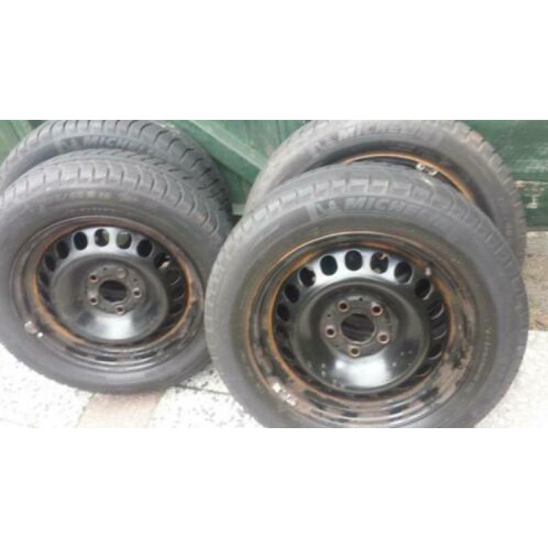 4 stalen velgen michelin alpin