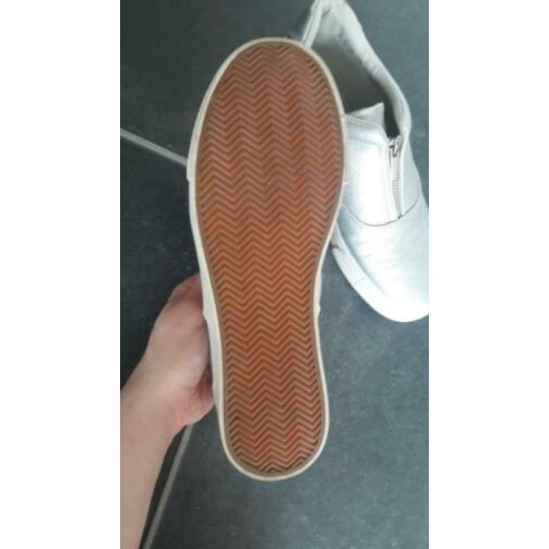 Super leuke schoentjes 40/41 zilver