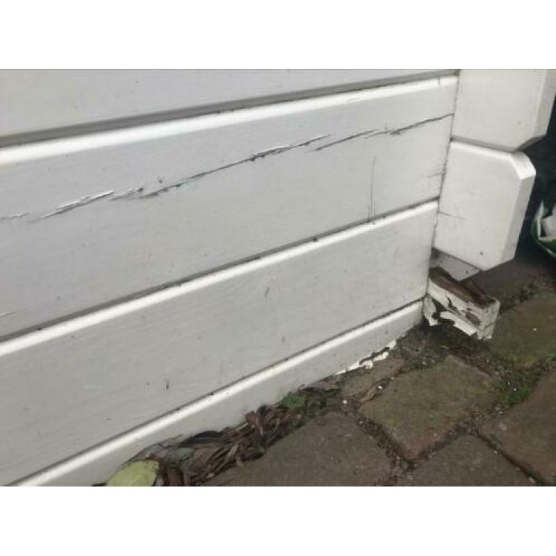 Houten tuinhuisje opknappertje