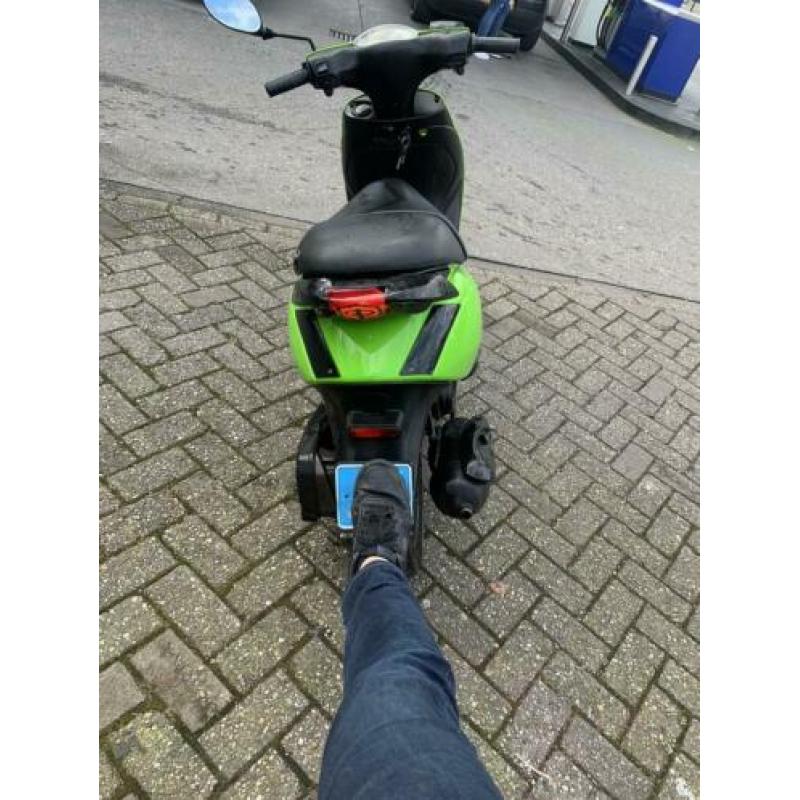 Piaggio Zip 4t snor