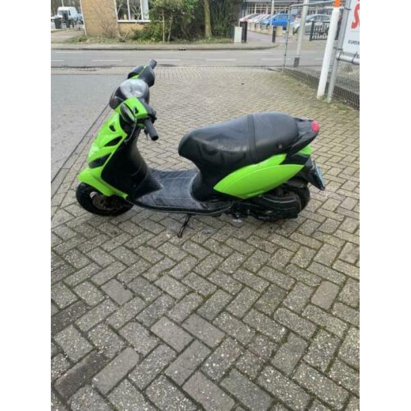 Piaggio Zip 4t snor