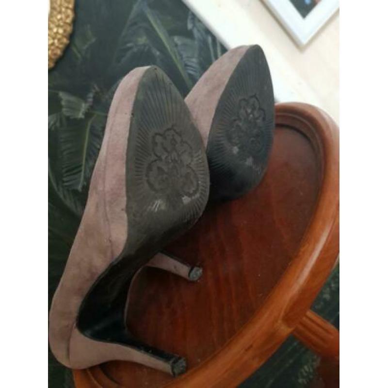 Beige suede pumps Graceland mt 39