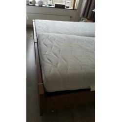 Elektrisch bed als nieuw
