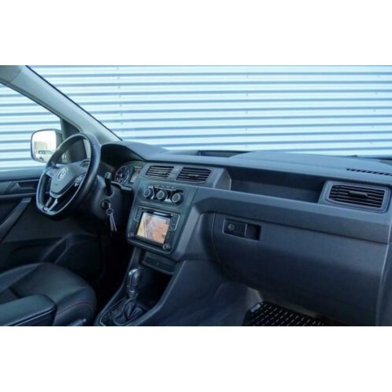Volkswagen Caddy 2.0 TDI L1H1 DSG Highline Leer, Navigatie,