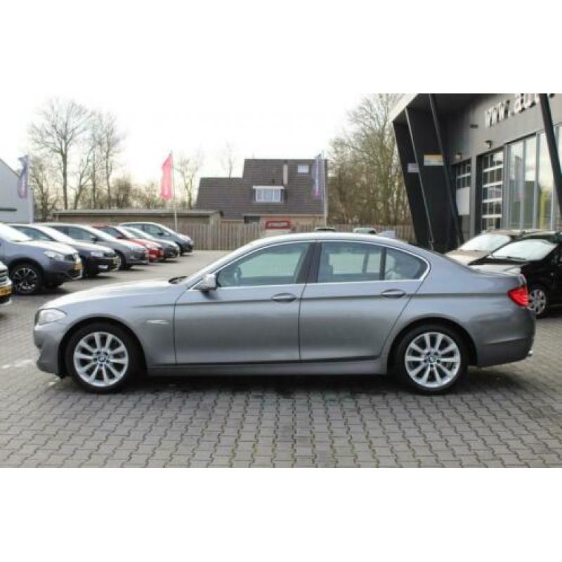 BMW 5-serie 520d High Executive | stoelverwarming | leren be