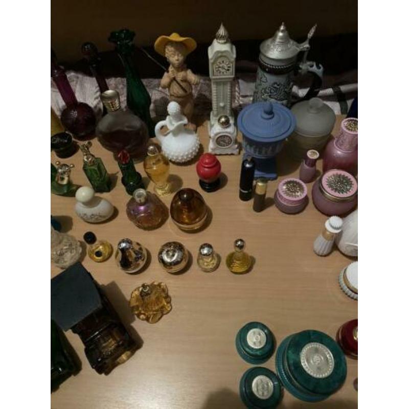 Avon Verzameling Collectie ruim 170 items