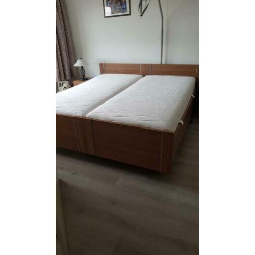 Elektrisch bed als nieuw