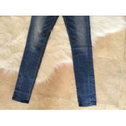 8 mm skinny jeans in maat W27