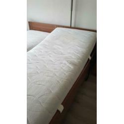 Elektrisch bed als nieuw