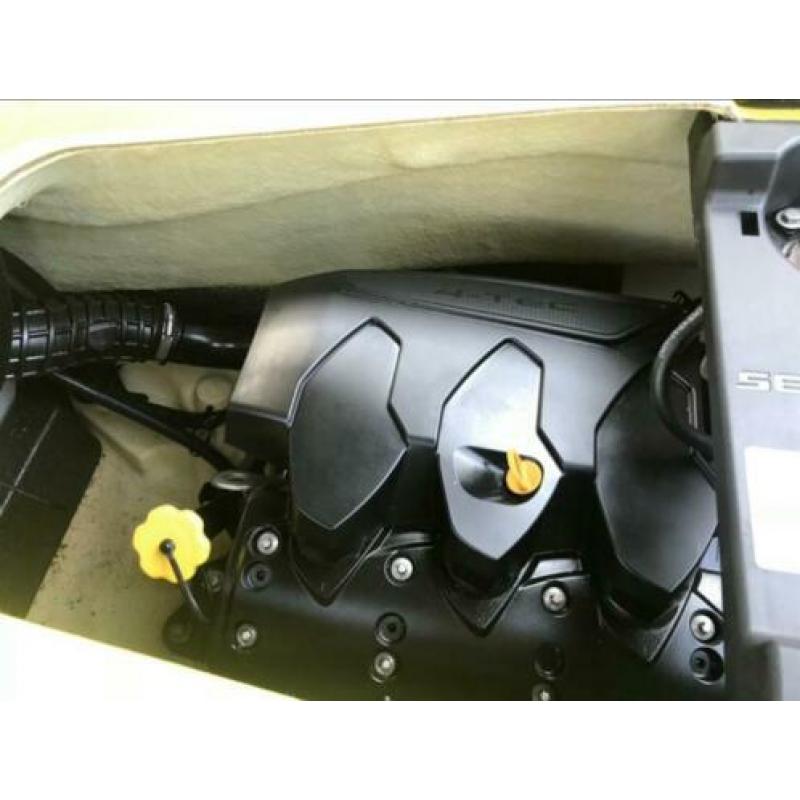 Seadoo RXT. 260 RS X 3 persoons NIEUWSTAAT