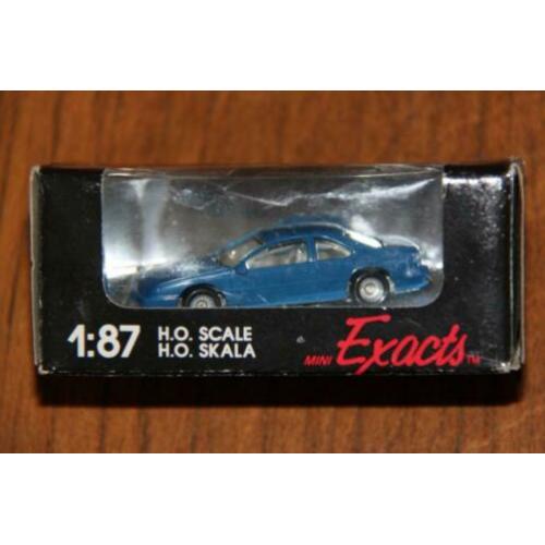 42 = Monogram ford t-bird sc nr 2041.