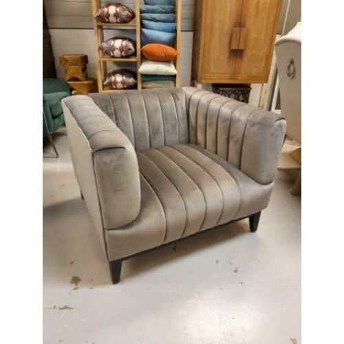 Showroom Richmond fauteuil Cassandra stone