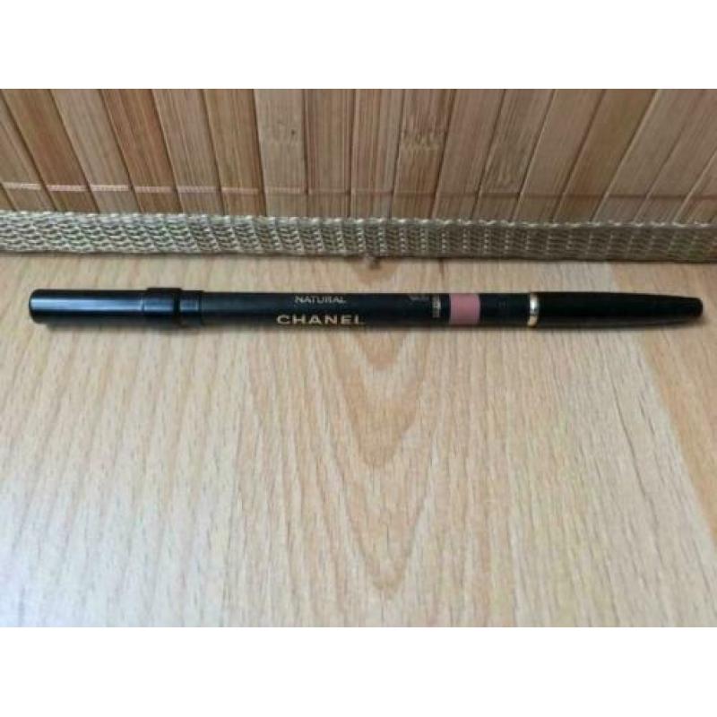 Chanel precision lip definer natural no.34